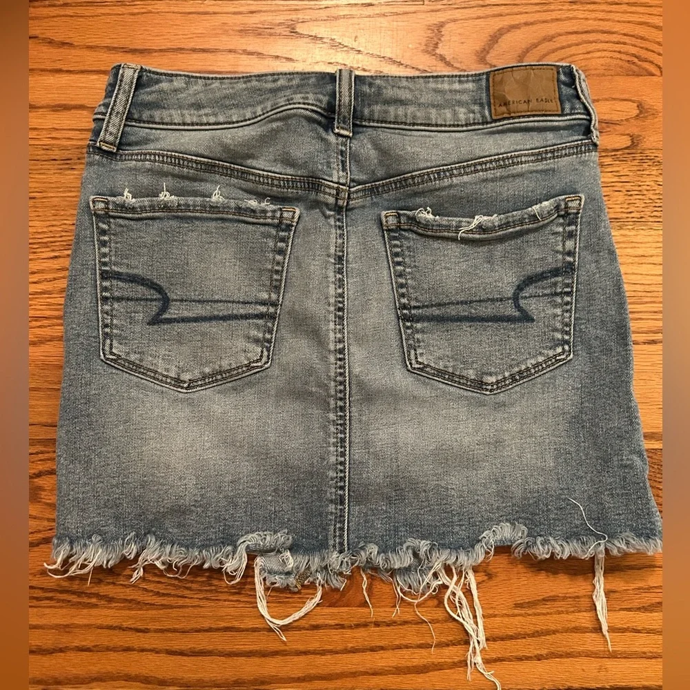 American Eagle Women's 6 Western Y2K Distressed Blue High Rise Mini Denim Skirt